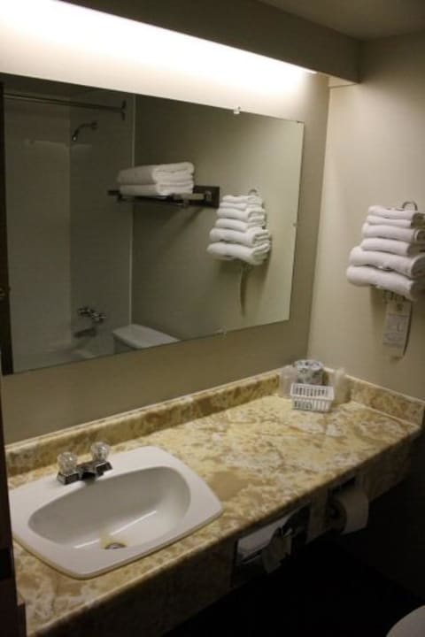 Bad Hotel Wells Gray Inn