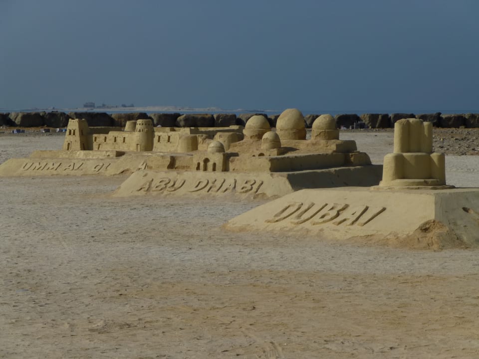 Strand DoubleTree by Hilton Resort & Spa Marjan Island