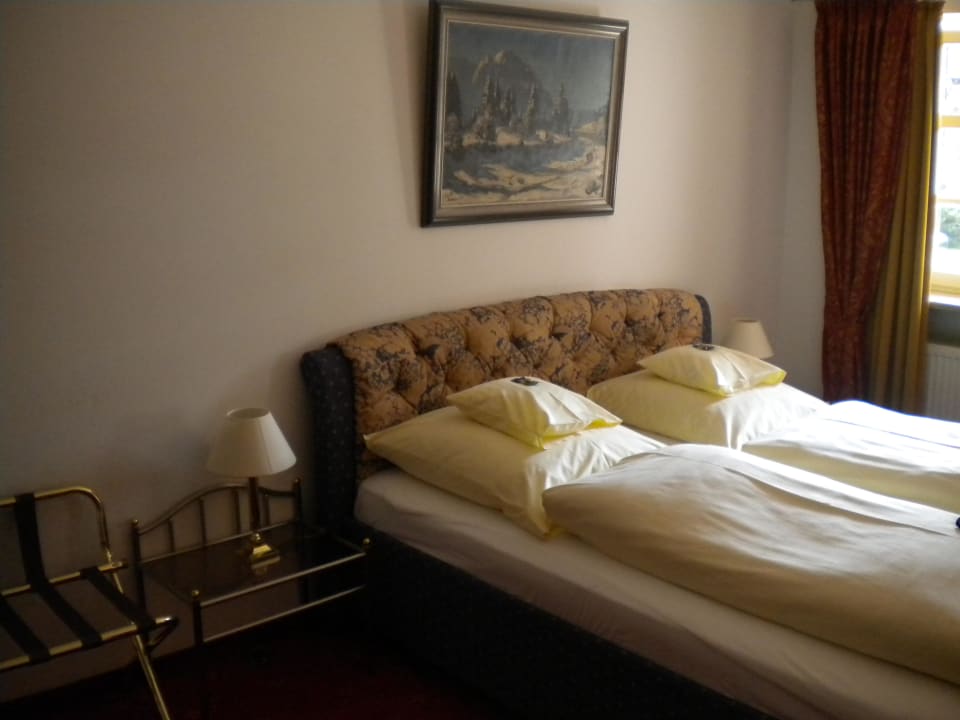 Das Bett Hotel Edelweiss Garni