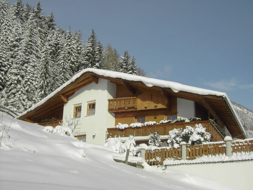 Haus Unterweger im Winter Ferienwohnungen Haus Unterweger