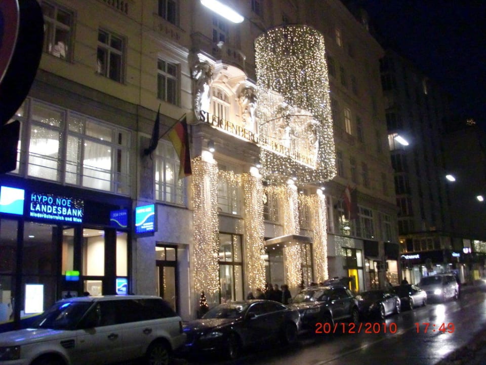 Steigenberger im vorweihnachtlichen Glanz Steigenberger Hotel Herrenhof
