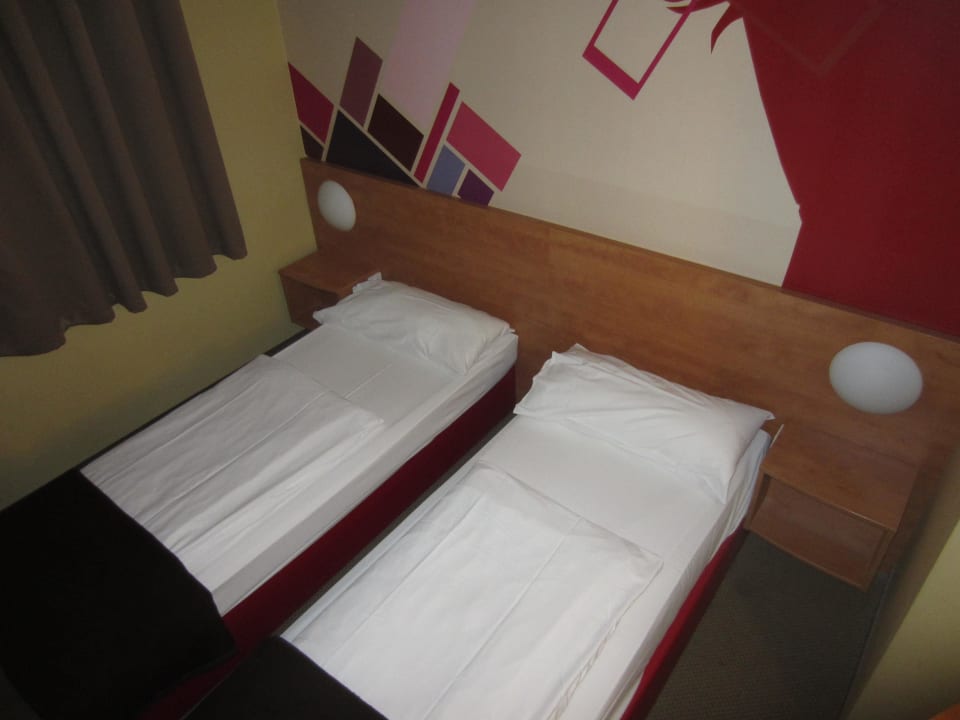 Bettanlage B&B Hotel Düsseldorf-Airport