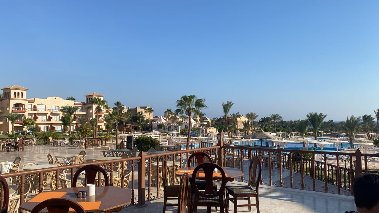 Ausblick Pensée Royal Garden Beach Resort