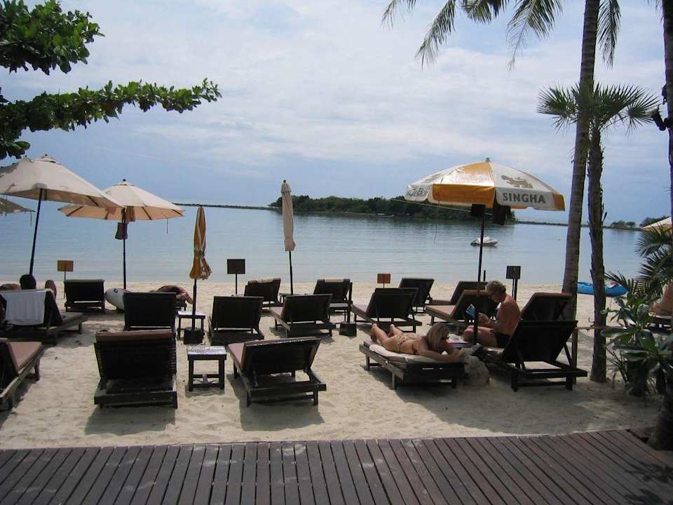 Blick vom Pool Iyara Beach Hotel