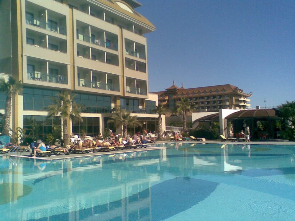 Schöner großer Pool Aydinbey Kings Palace & Spa