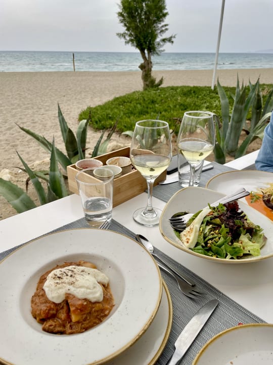 Gastro Paralos Lifestyle Beach