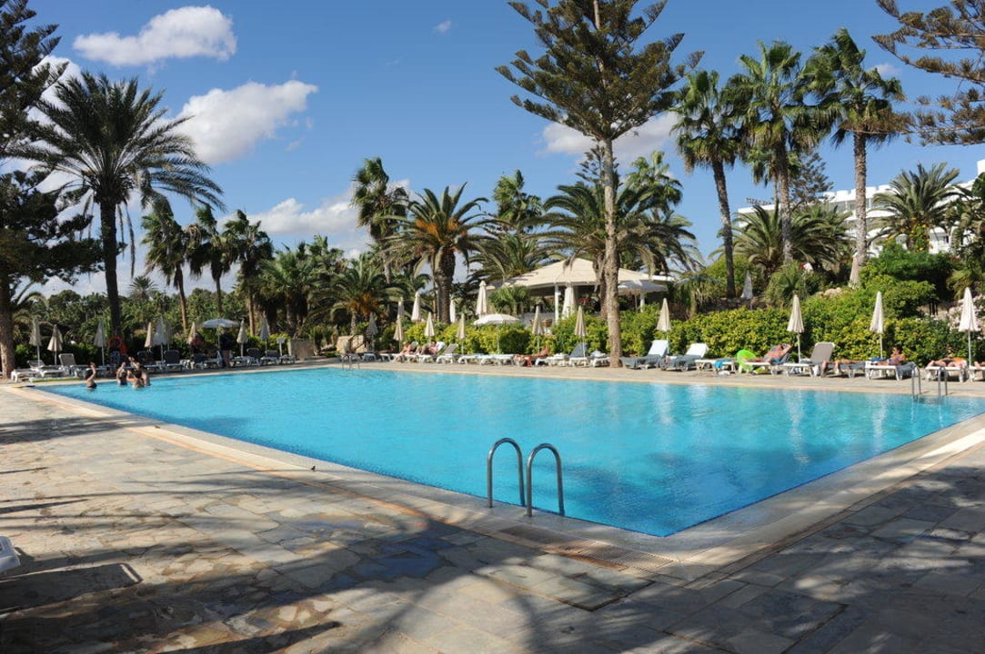 Poolanlage Hotel Nissi Beach Resort
