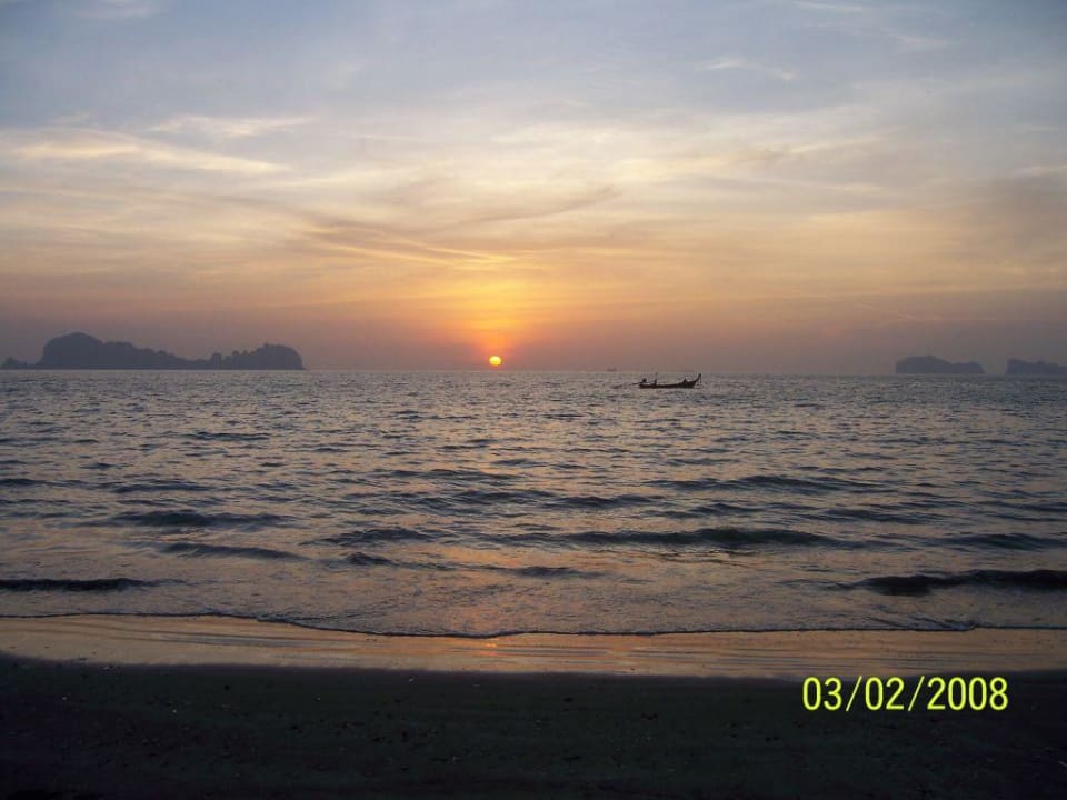 Sonnenuntergang vom Restaurant Hotel Sukorn Beach Bungalows