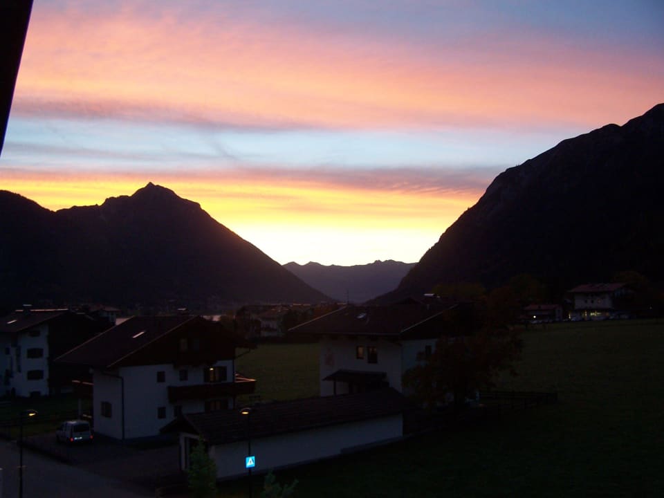 Sonnenaufgang Rieser Achensee Resort
