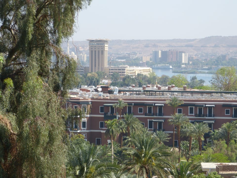 Ausblick zum Hafen Hotel Basma Aswan