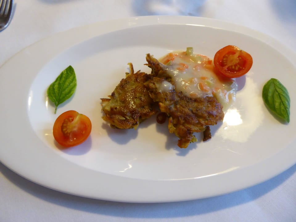 Kartoffelrösti fein garniert Hotel Panorama