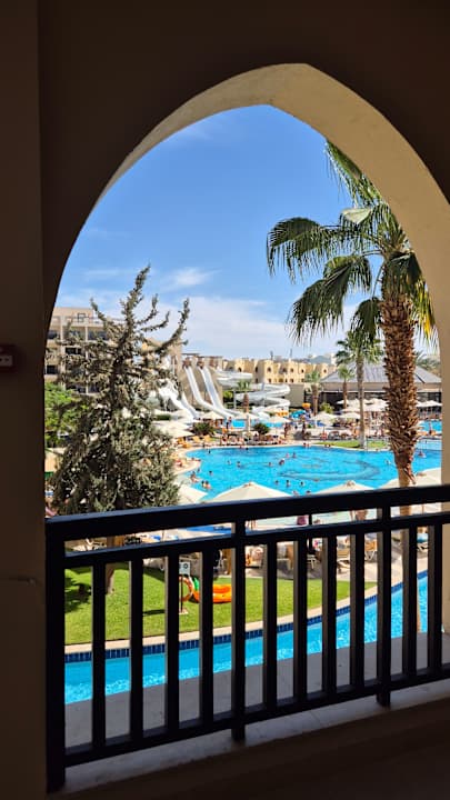 Pool Steigenberger Aqua Magic