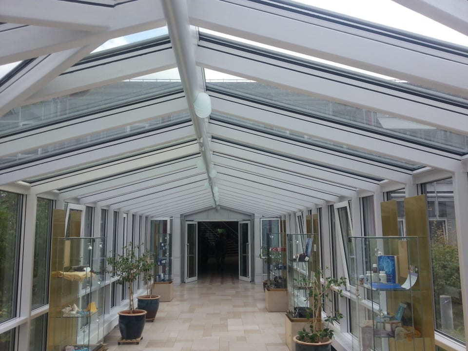 Verbindung zu den Zimmern  Hotel Residence Starnberger See