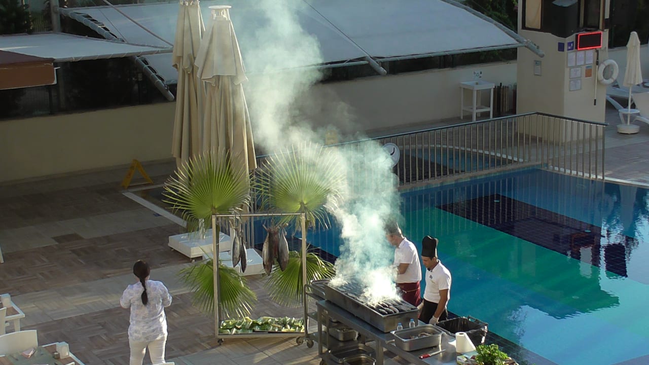 Pool Glamour Resort & Spa