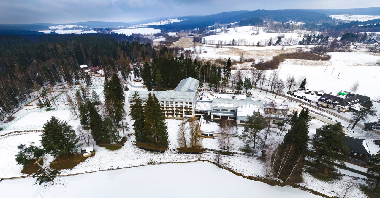 Außenansicht Orea Resort Devět Skal