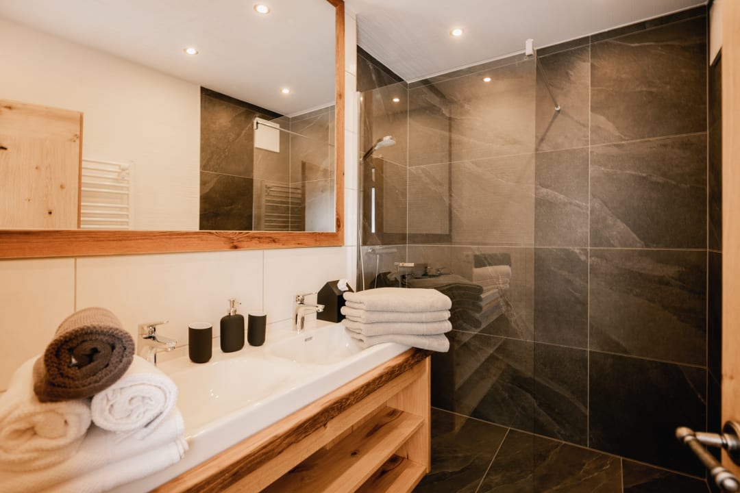 Zimmer Landhaus Holzer / Apartments