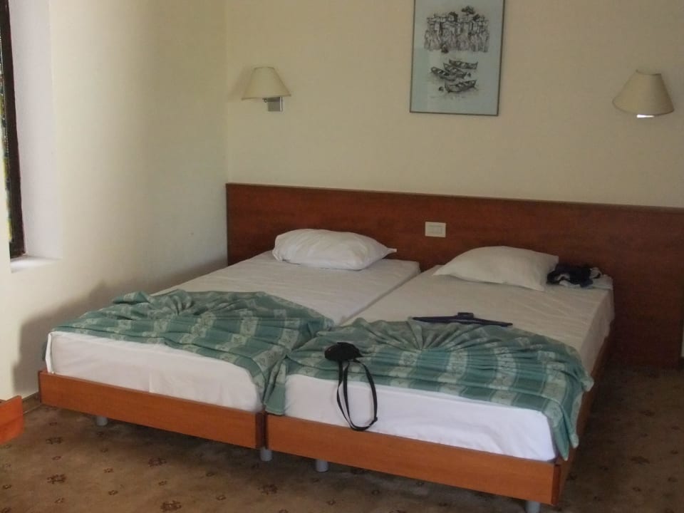 Dreibettzimmer Doppelbett Duni Royal Holiday Village