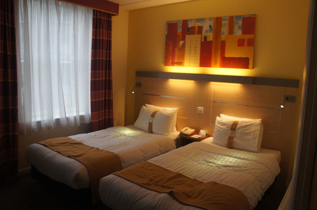 Twin Hotel Holiday Inn Express Inn City Centre