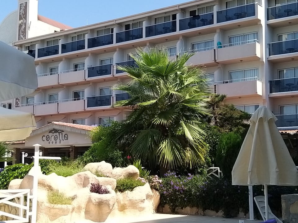 Außenansicht Seaden Corolla Hotel
