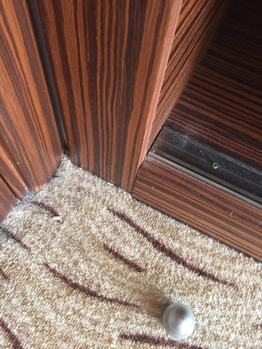 Schrank Palm Wings Kusadasi Beach Resort & Spa