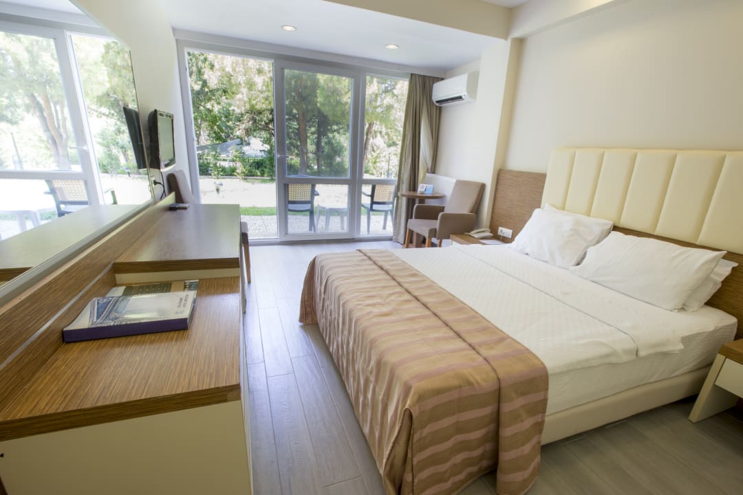 Zimmer Balcova Thermal Hotel