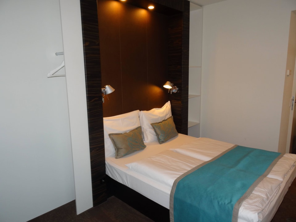Zimmer 302 Motel One Salzburg-Mirabell