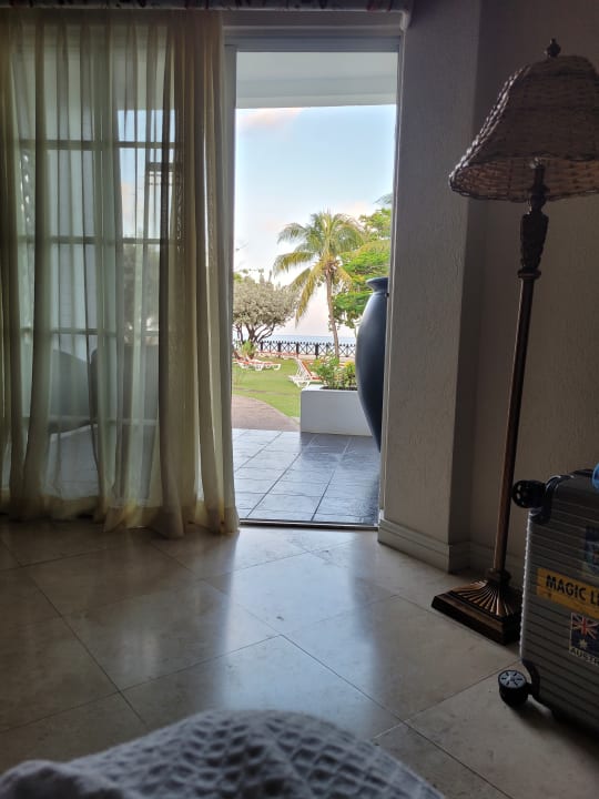 Zimmer Hotel Coyaba Beach Resort
