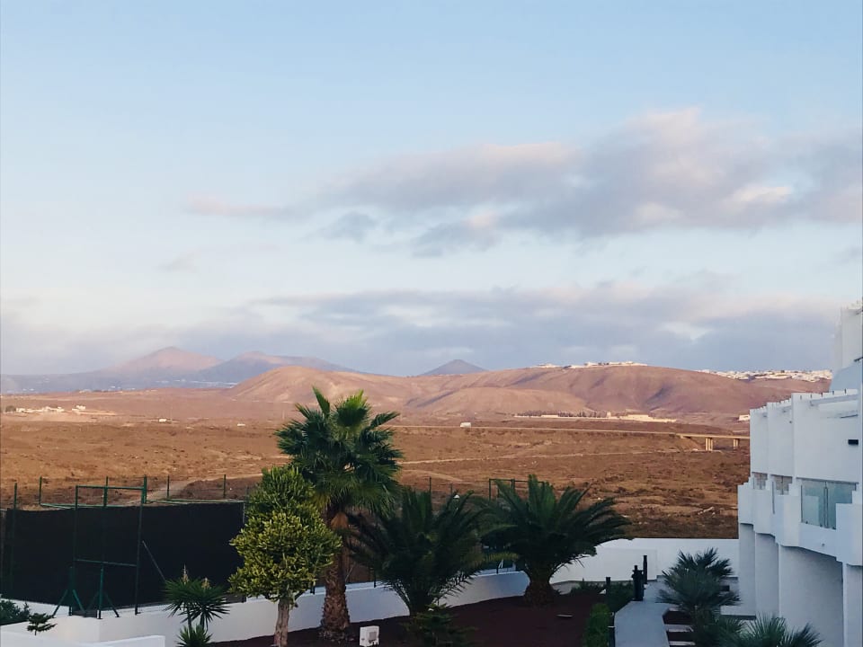 Sonnenaufgang vom Balkon Sentido Aequora Lanzarote Suite