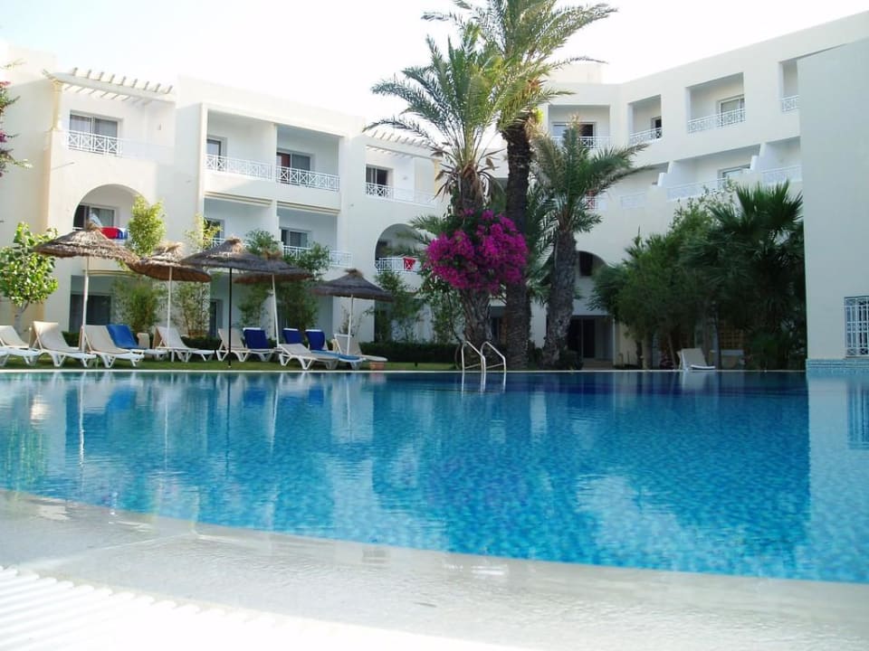 Relax Pool TUI MAGIC LIFE Africana