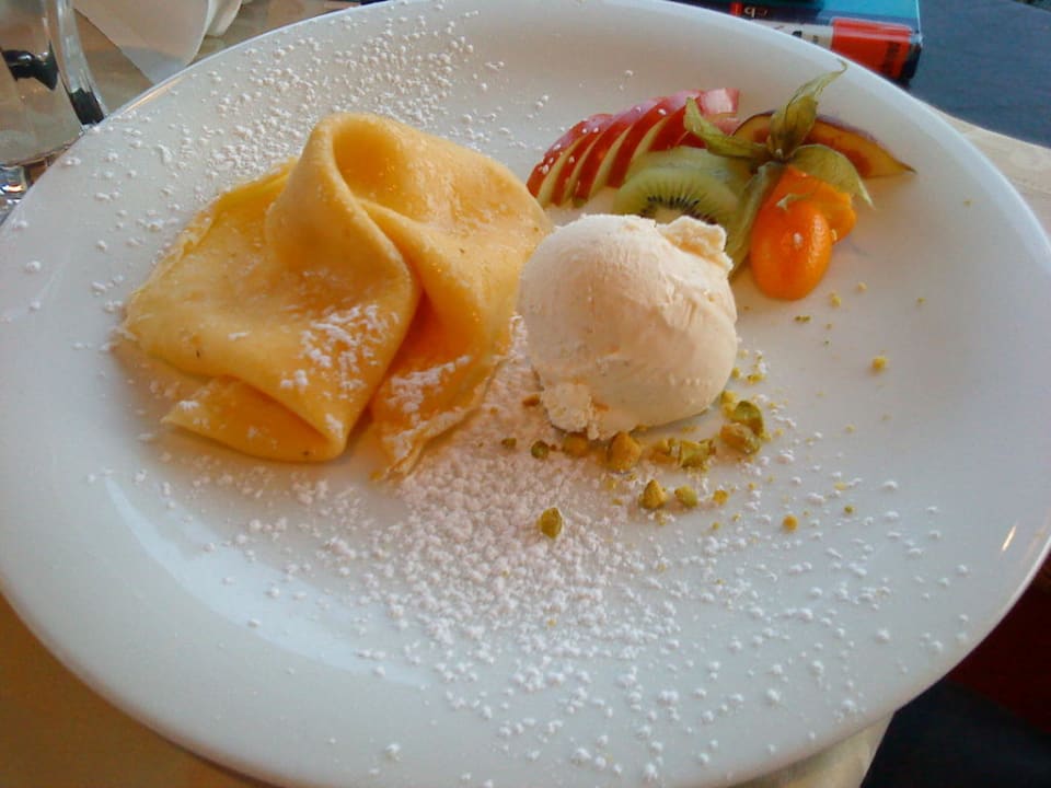 Restaurant Rosmarin - Kindergericht Pfannkuchen Hotel Rosmarin