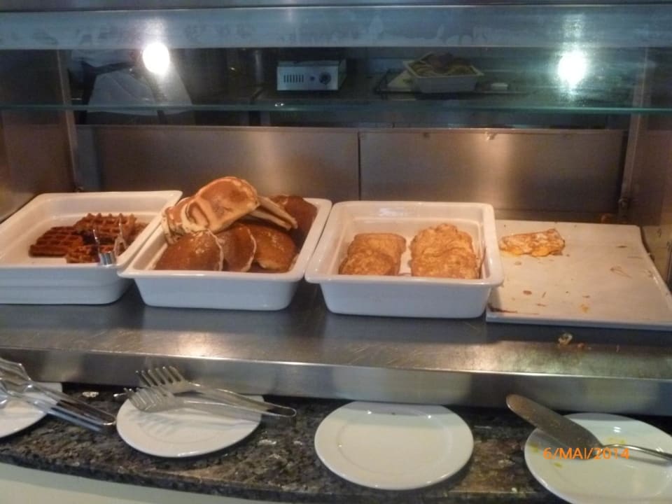 Früchstück  - Pfannkuchen & Co. TUI BLUE Palm Garden