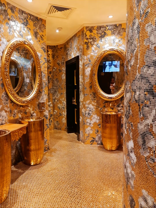 Sonstiges Azura Deluxe Resort & Spa Hotel