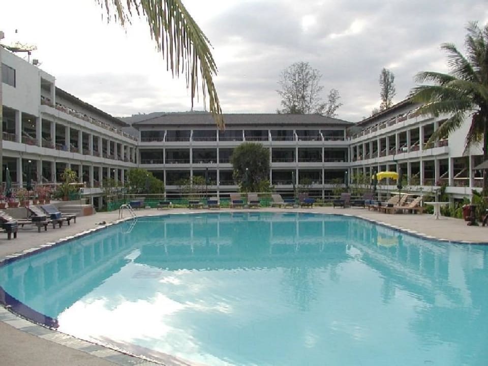 Hotel Sunprime Kamala Beach