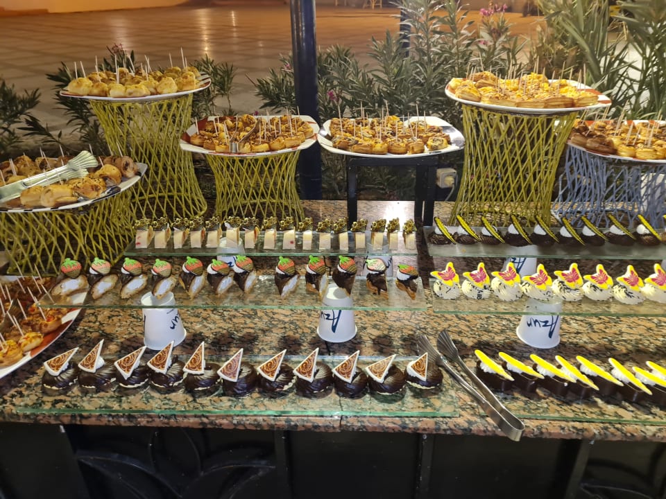 Gastro Pharaoh Azur Resort