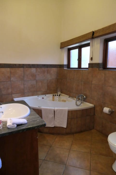 Zimmer The Bush House