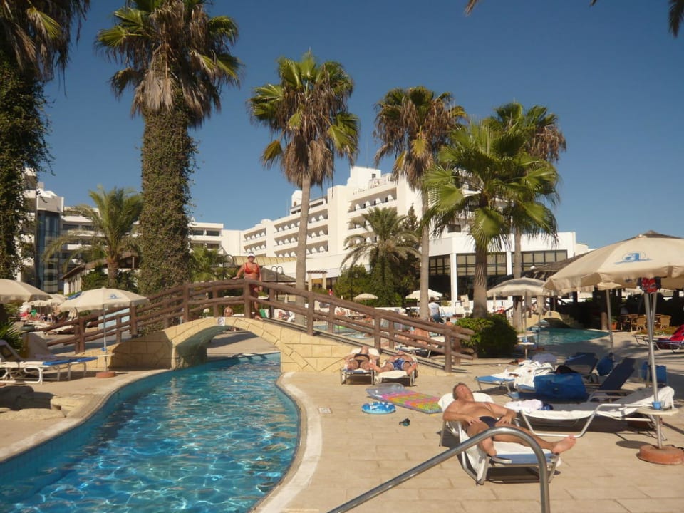 Alles ist sauber und gepflegt Adams Beach Hotel