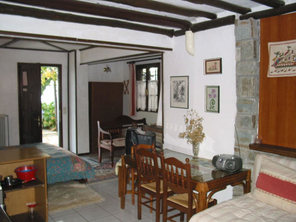 Fouchsia Villa Georgie