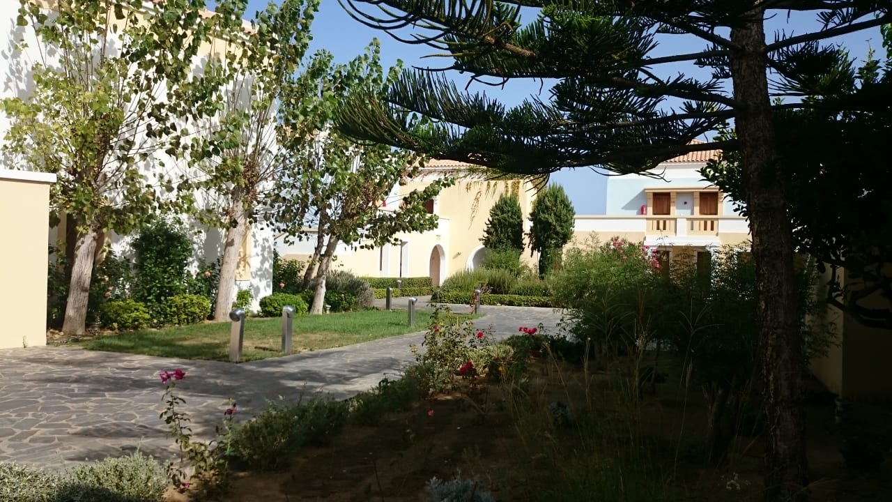 Gartenanlage Neptune Luxury Resort