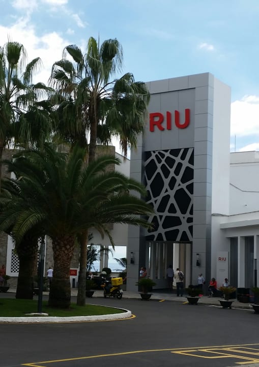 Außenansicht Hotel Riu Vistamar