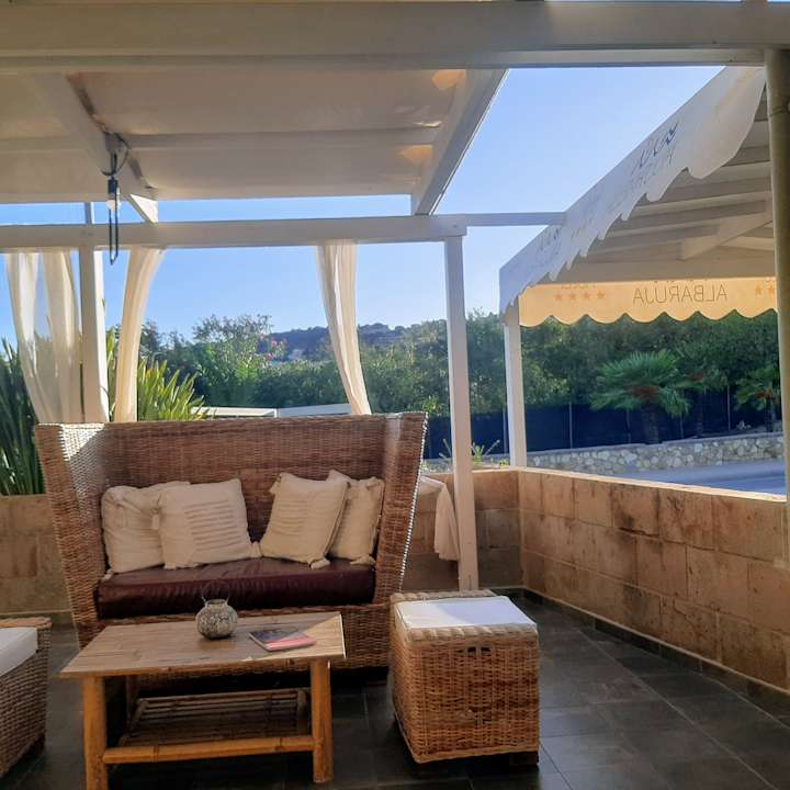 Lobby Hotel Albaruja