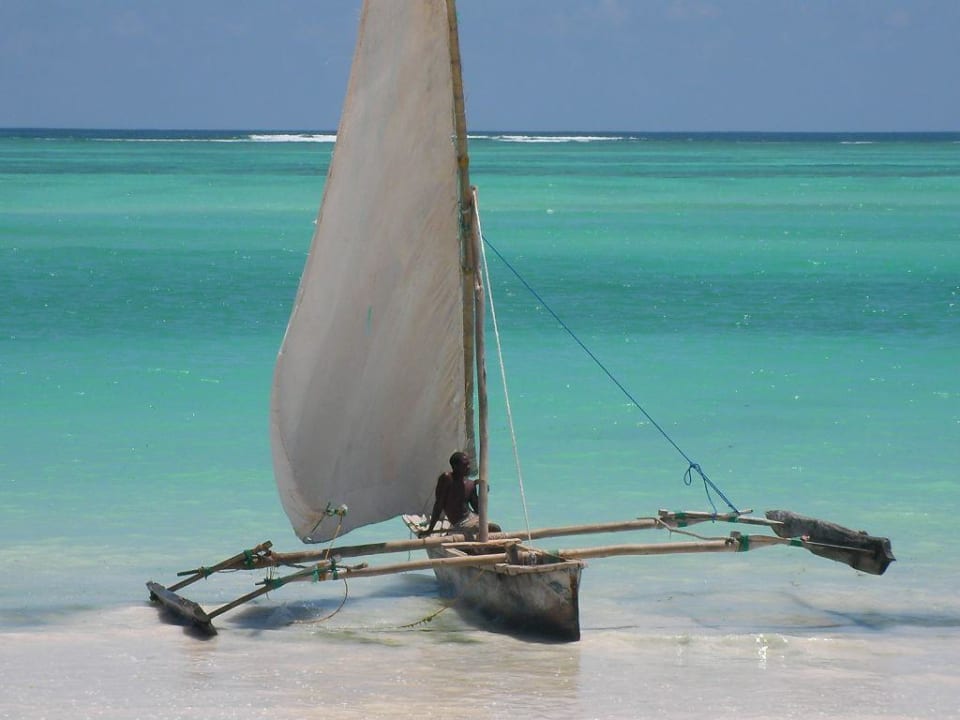 Warten auf Kundschaft Neptune Pwani Beach Resort & Spa