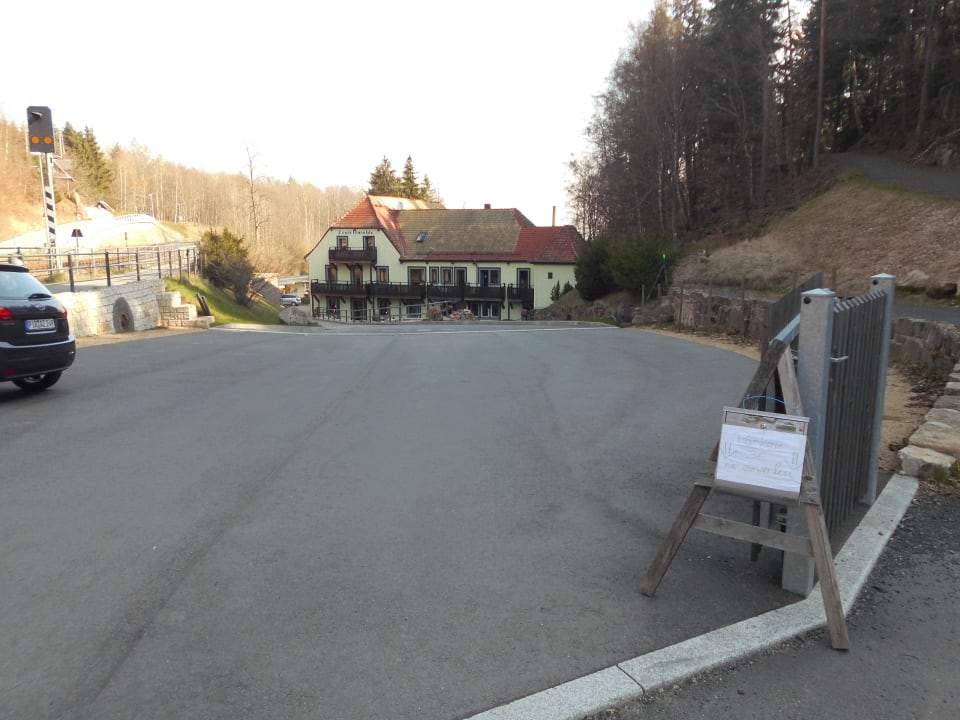 Außenansicht Gasthof & Hotel Teufelsmühle