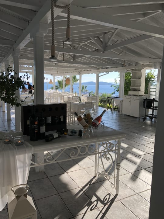 Gastro Akrathos Beach Hotel