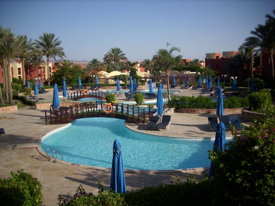 Pool SUNRISE Cardina Resort