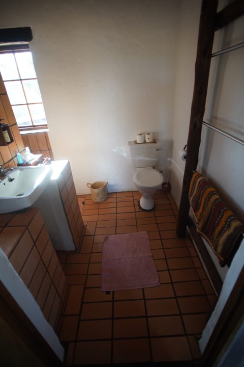 Zimmer Hotel Eningu Clay-House Lodge