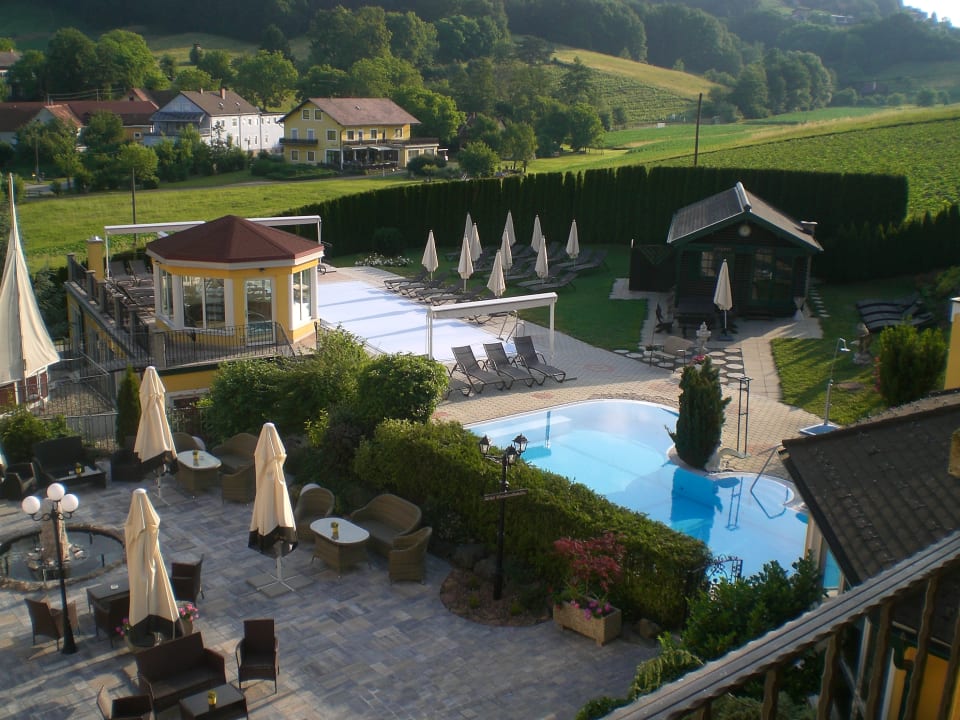 Pool Schlössl Hotel Kindl