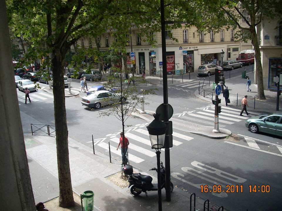 Blick aus Zimmerfenster Best Western The Playce Hotel by HappyCulture