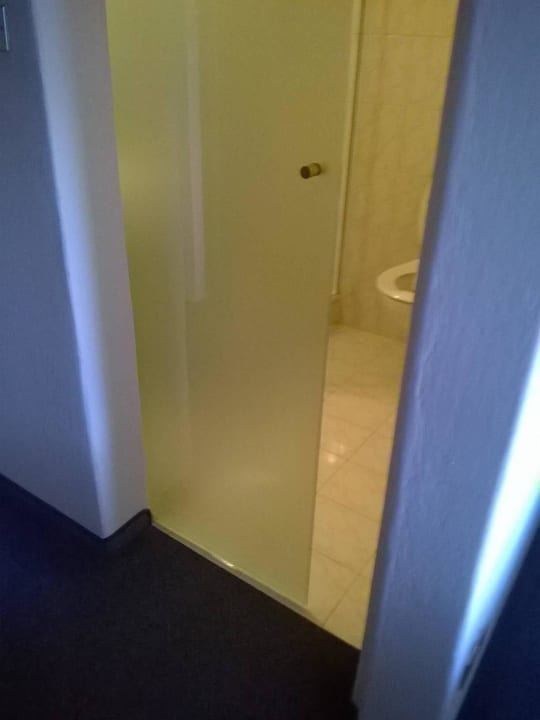 Badtür, die bei Nässe durchsichtig wird Hotel Landhaus Innerhofer