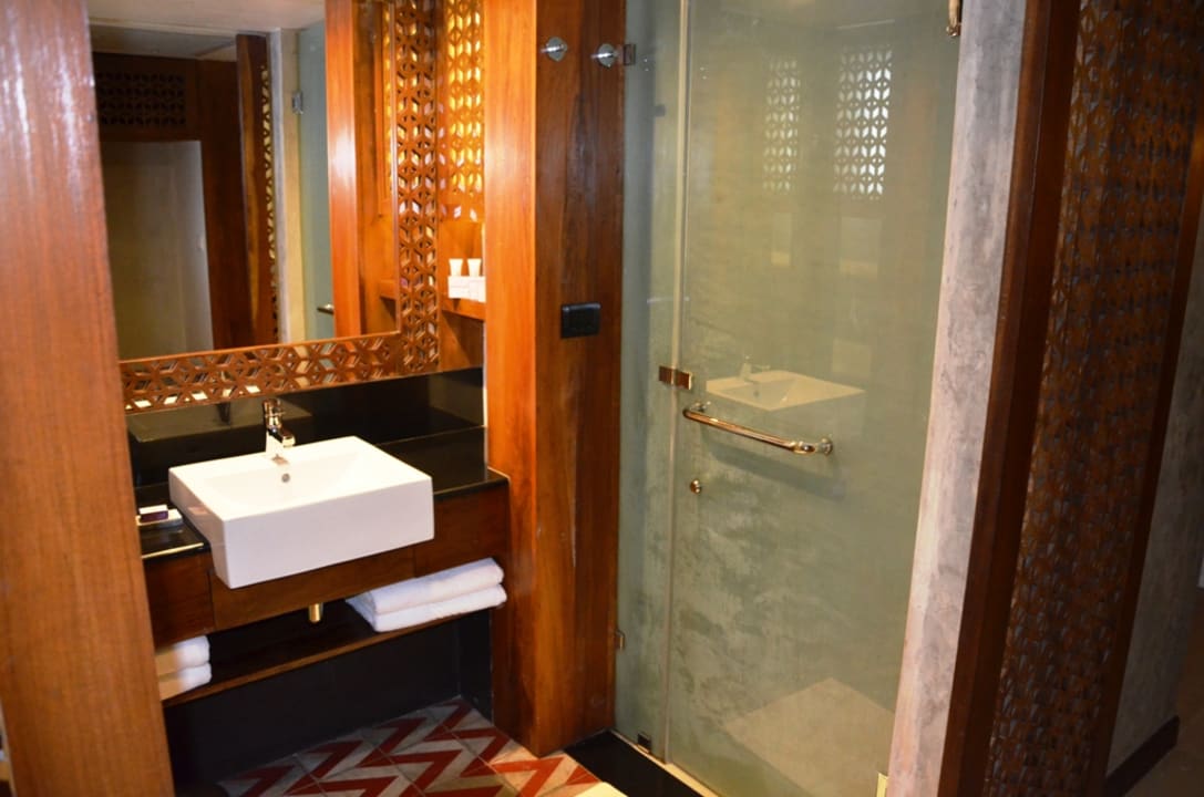 Zimmer Cinnamon Bey Beruwala