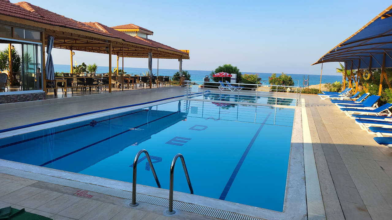 Pool Önder Yildiz Hotel